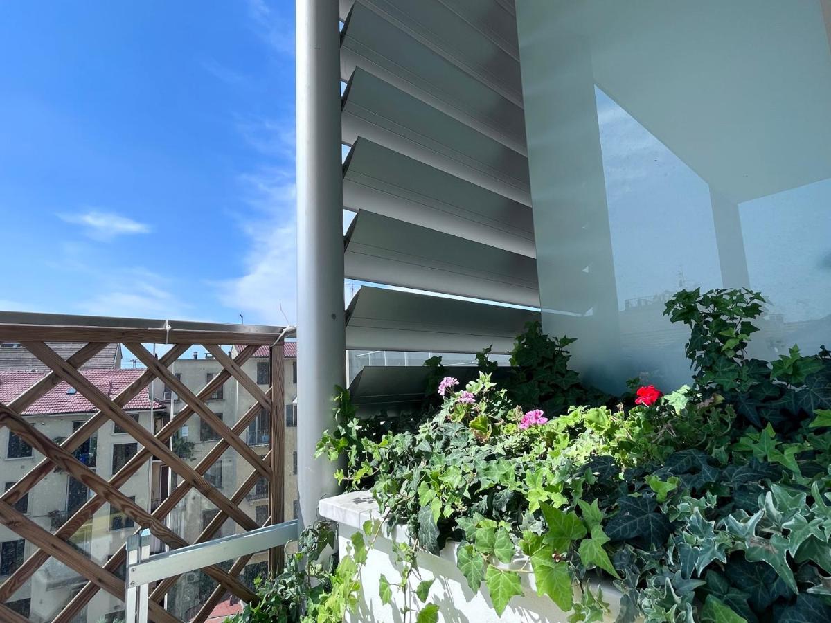 Villa Fenix Milano Luaran gambar