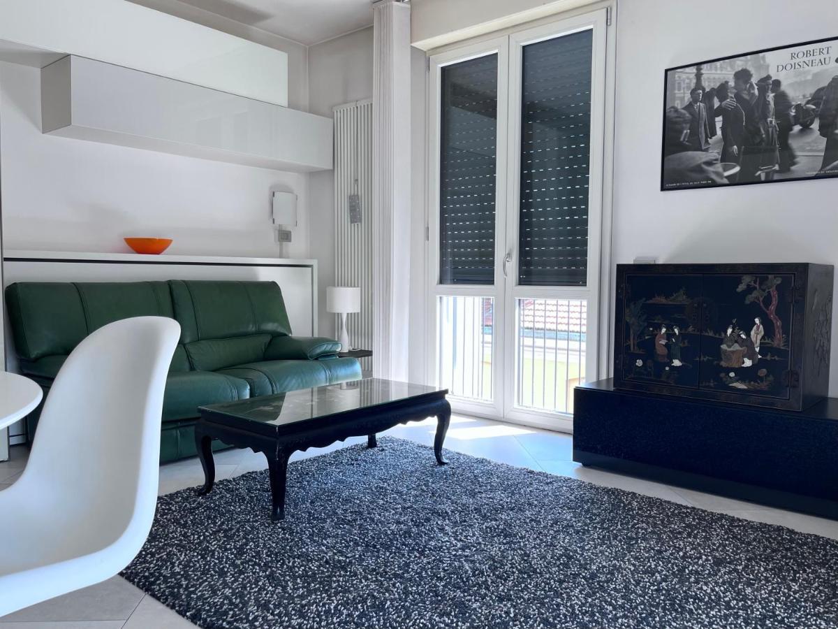 Villa Fenix Milano Luaran gambar